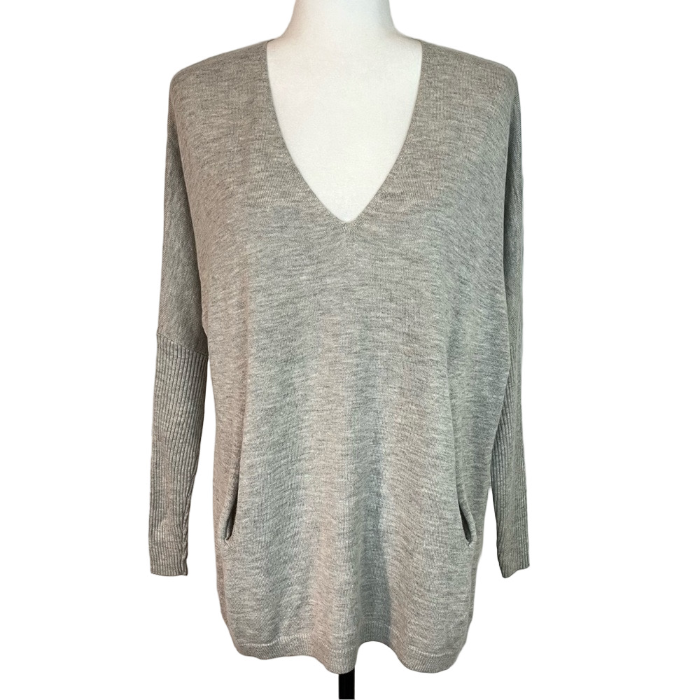 ARITZIA Babaton Baylor Gray V-Neck Tunic Sweater Wool Linen Blend Oversized XXS